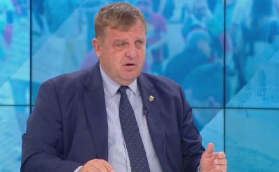 Вицепремиерът Каракачанов: Оставка сега не е нужна. Нужен е диалог! 