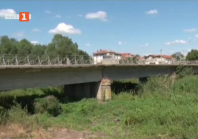 Опасен мост в хасковско село - ще бъде ли ремонтирано съоръжението?