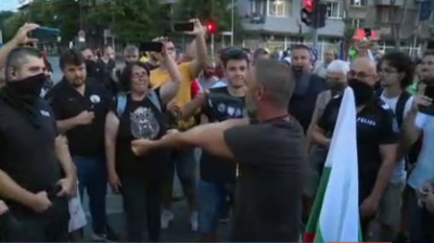 Протестите във Варна