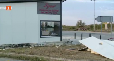 Шофьорът без книжка, забил колата си в стена на заведение във Варна, е освободен 