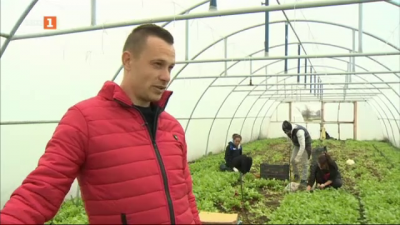 Фермерът Даниел Генов за работата в чужбина, която го провокира да се занимава със земеделие
