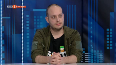 Самуил Петканов: Ние се отказахме да мислим, приемаме и консумираме информация като бързата храна
