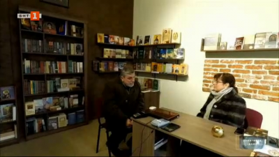 Книжарница за религиозна литература и галерия Паралингва - нов духовен център в Пловдив