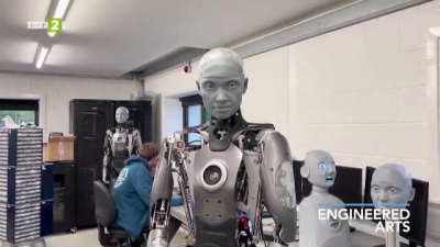 Роботът андроид Амика - най-модерният робот в света