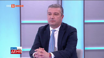 Др. Стойнев: Предоставянето на оръжие на Украйна няма да доведе до мир. За нас е важно да има хуманитарна помощ