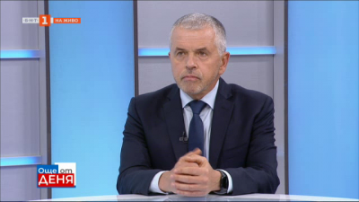 Димитър Абаджиев: Позицията на България за изпращане на военна помощ за Украйна е унизителна