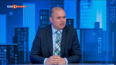 Владислав Панев, ДБ: Преговорите с РСМ ще започнат след като променят конституцията си
