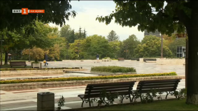 След обсъждане с граждани, поставят 400 пейки за облагородяване на градската среда