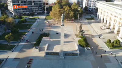 Граждански комитет иска Паметникът на съветската армия в Бургас да се смени с български герой