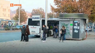 Част от фирмите, обслужващи градския транспорт в Пловдив, не изпълняват маршрутите си
