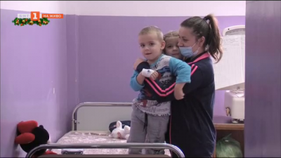 Детската болница в Пазарджик е препълнена. Каква е причината?