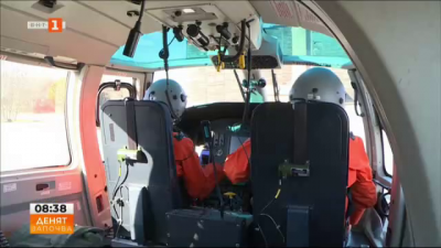 Как работят екипажите от авиобаза “Чайка”, които спасяват бедстващи в морето хора