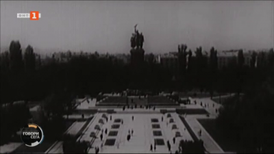 Паметникът на Съветската армия - отначало докрай