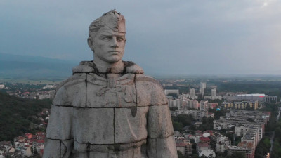 Протест срещу преместването на паметника Альоша в Пловдив 