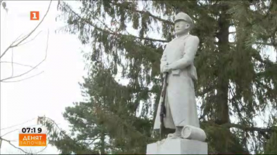 Ремонтират военните паметници в Русе