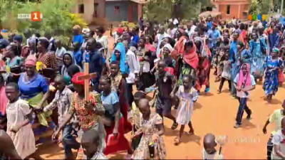 Хора сред другите: Как отбелязват Великден в Африка