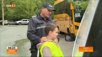 Ученици от Бобов дол стават пътни полицаи за един ден