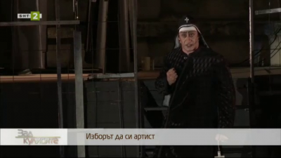 Певецът Марин Русинов след успеха си като Клод Фроло в мюзикъла “Есмералда”