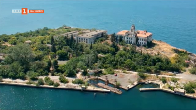 Остров Св.Св. Кирик и Юлита край Созопол от години тъне в разруха