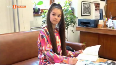 14-годишната Лиа Неделчева написа третата си книга