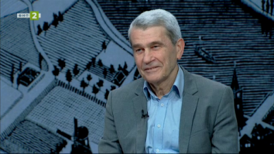 “Родени от топлина и контрасти” - книга на Емил Сталев