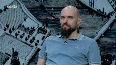 Изложба на Деян Петров Три триптиха