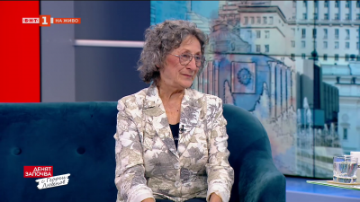 Нешка Робева и болезнената дисекция на реалността