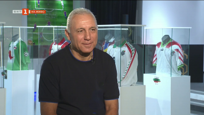Христо Стоичков: Ако футболистите ни си повярват, аз мисля, че една изненада може да стане