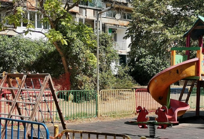 Изписаха детето, оцеляло след токов удар във Варна: Какво показаха проверките на общината