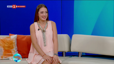 Никол Николова представя новата си песен