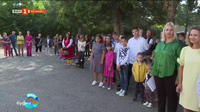 С какви вълнения посрещат първия учебен ден в Тръстеник