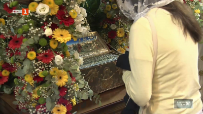 Поклонение пред свещения пояс на Пресвета Богородица в Сливенска епархия