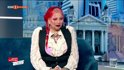 Вечната бунтарка Милена Славова 40 години на сцената