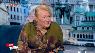 Време разделно в театъра и в обществото ни - гостува Бина Харалампиева