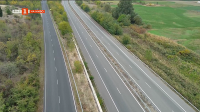 Шофьори избягват отсечка по АМ Струма, на която се засича средната скорост