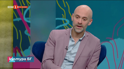 Новата книга на Яп Робен „Контури на един живот“