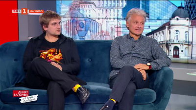 Къци Вапцаров и синът му Асен за Добри родители 