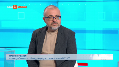 Зеленски пристигна на работно посещение в Турция