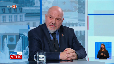 Проф. Маринов: Протест с политически искания не е в състояние да разклати правителството