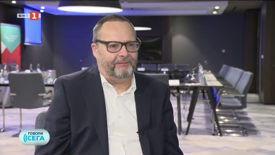 Може ли демокрацията да устои – говори д-р Юрген Ланг 