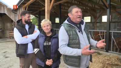 Фермерско семейство, което живее недалеч от Варшава