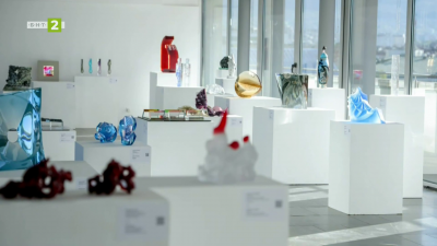 Константин Вълчев с обобщение за биеналето на стъклото