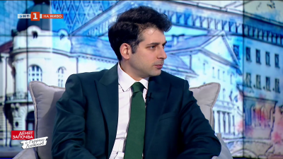 Атанас Пеканов: Площадът изгради санитарен кордон срещу наглостта във властта и победи