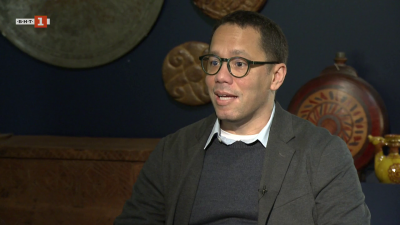 Бразилският писател Итамар Виейра Жуниор пред Бойко Василев