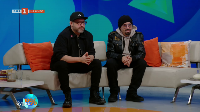 25 години група Д2