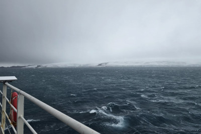 Силна буря удари 34-тата българска антарктическа експедиция