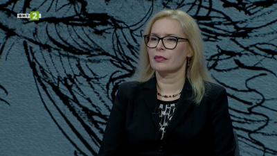 Изложбата на Александър Денков представя доц. Сузана Николова