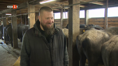 Среща с Раде Младенов: Защо един фермер става и иподякон