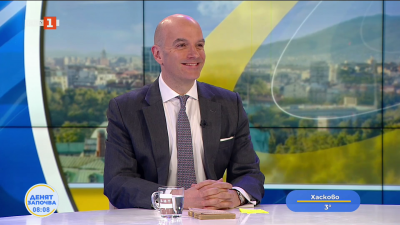 Британското посолство организира пътуваща изложба, посветена на Уилям Гладстон