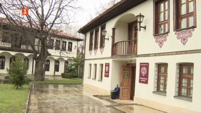 Как Калофер пази традициите си